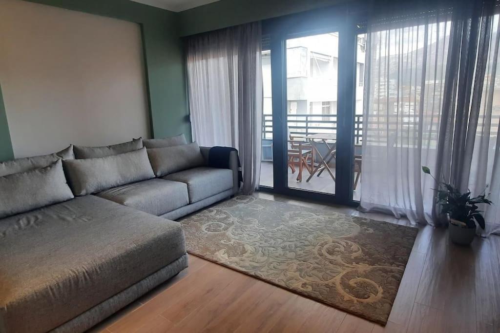 Flower Apartment Τίρανα Εξωτερικό φωτογραφία